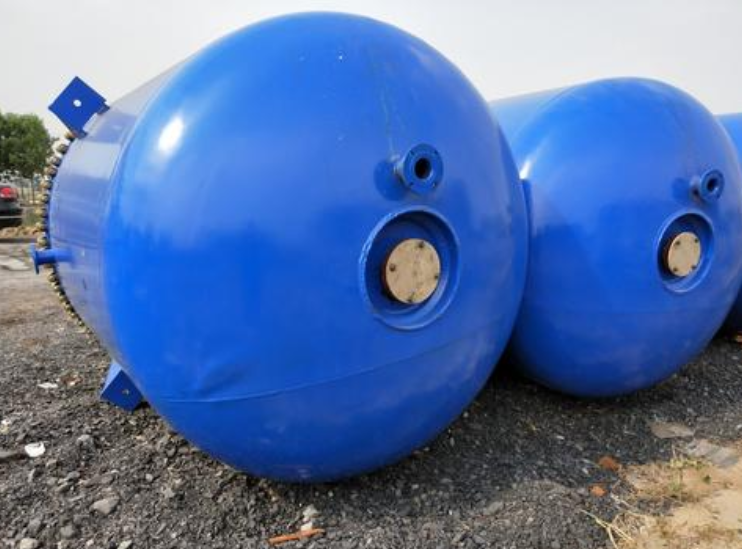 搪玻璃反应釜的炭化处理