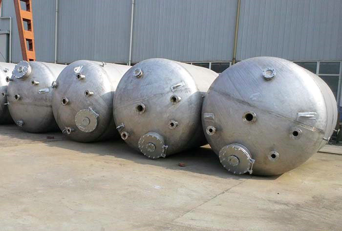 导致不锈钢反应釜价格波动的原因